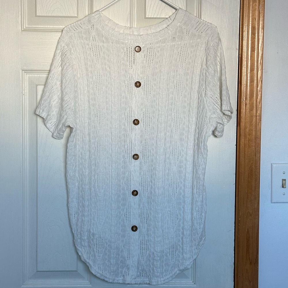 Ladies XL sheer, stretchy, knit style blouse